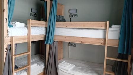 Room 214 landscape 8 bed (Copy)